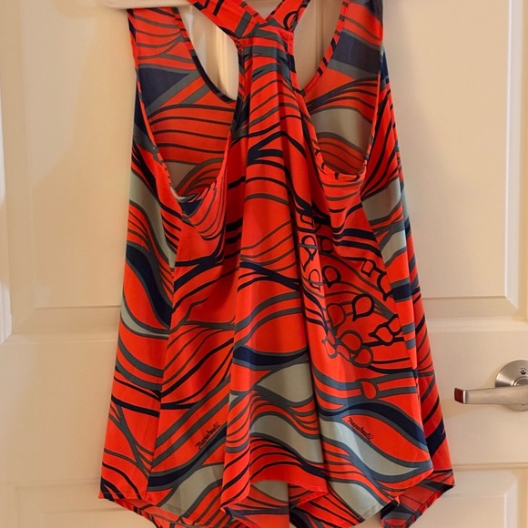 Manuhealii authentic Hawaiian sleeveless top. - Picture 3 of 7